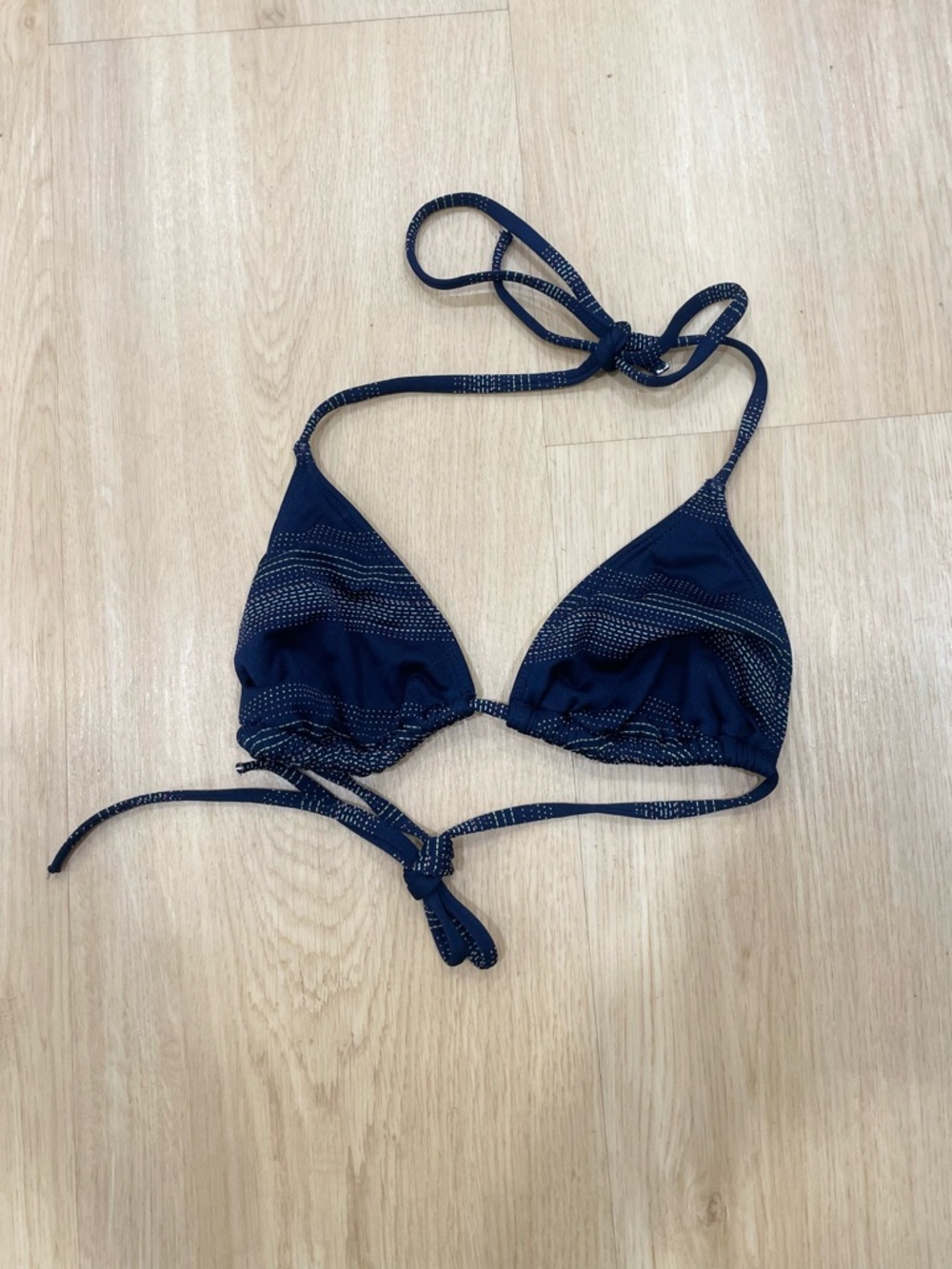 Vintage Y2K Split navy blue bikini top with dot detail ~ unpadded Size: S
